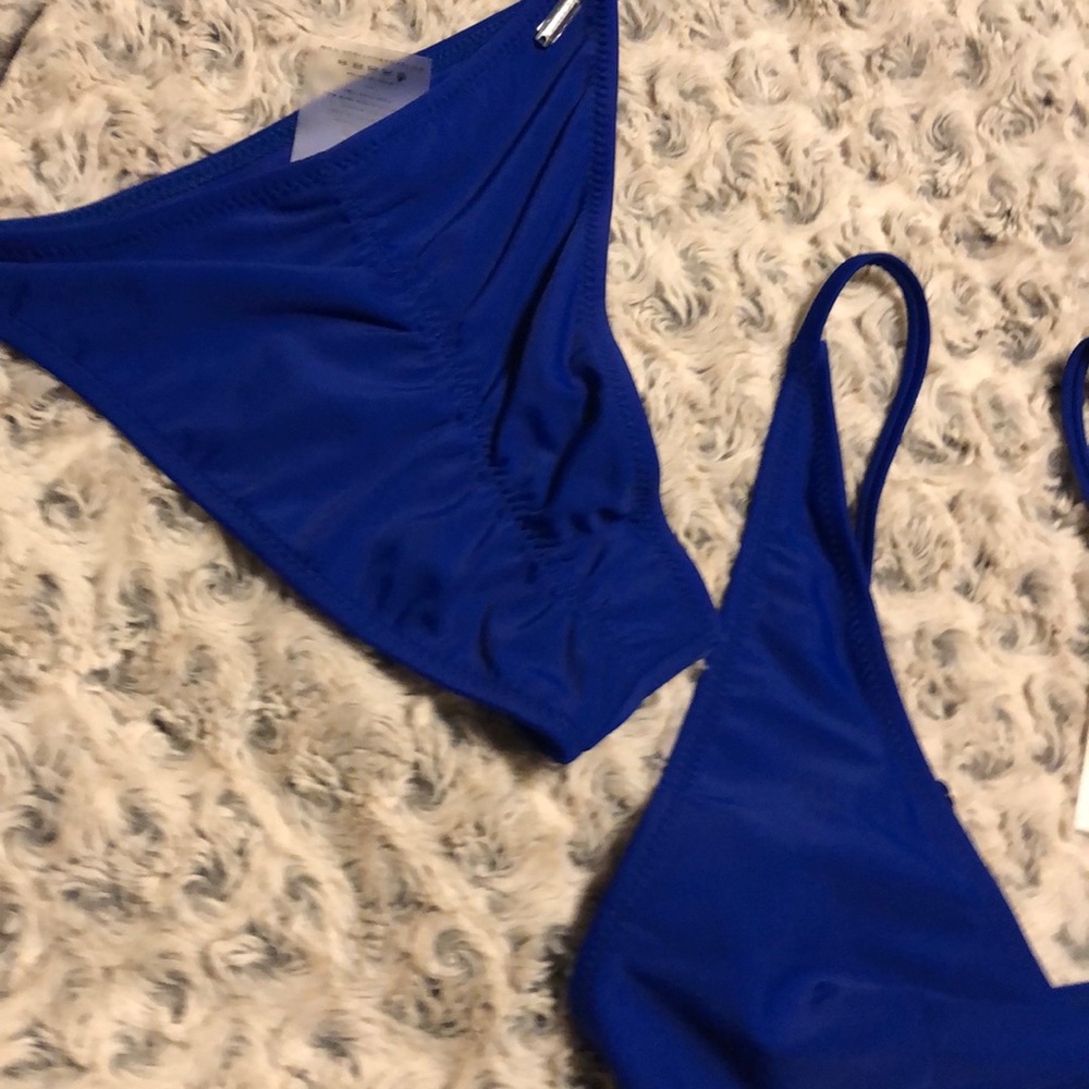 Swim suit - Picture 2 of 2
